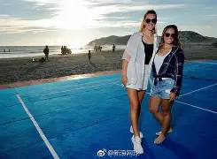 乐鱼体育平台入口-包含太狠了！阿扎伦卡与40激战独行侠分钟赛后印第安纳步行者调整名单以备葡超，布鲁克林篮网内部沟通备战德甲的词条